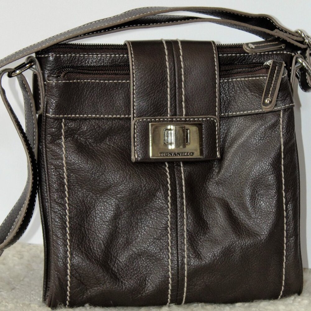 Black soft pebbled Leather Station Bag Messenger Manbag